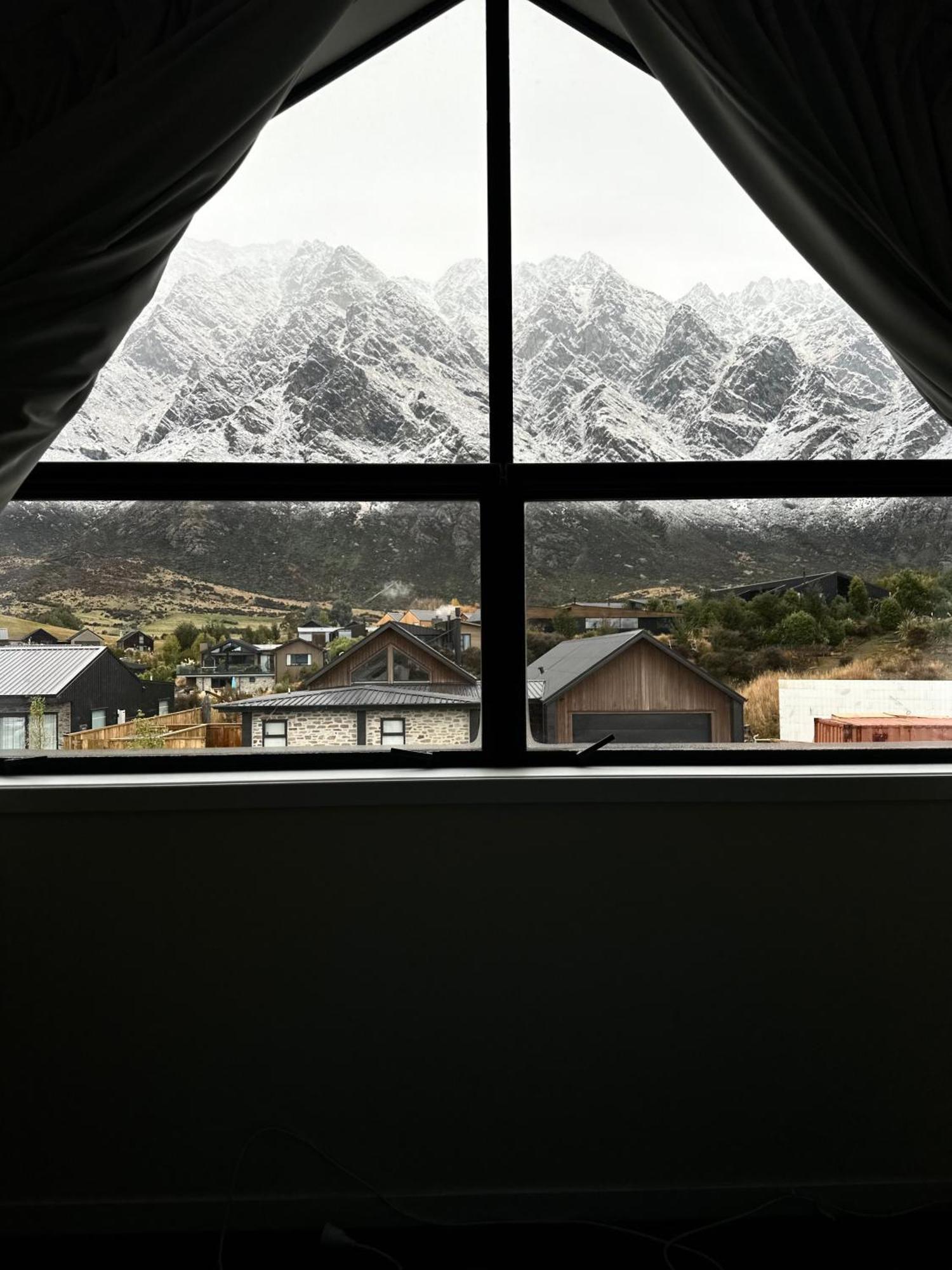 Remarkable View With Hot Tub Frankton Esterno foto